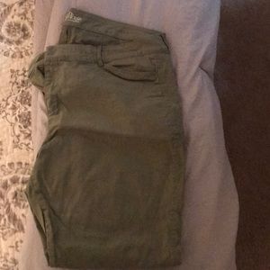 Like new old navy chinos!